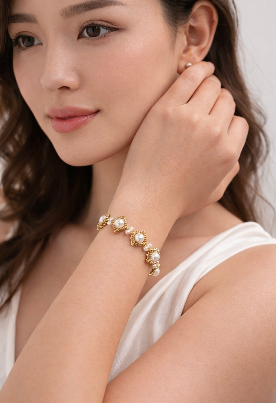 Rosalie Pearl Bracelet
