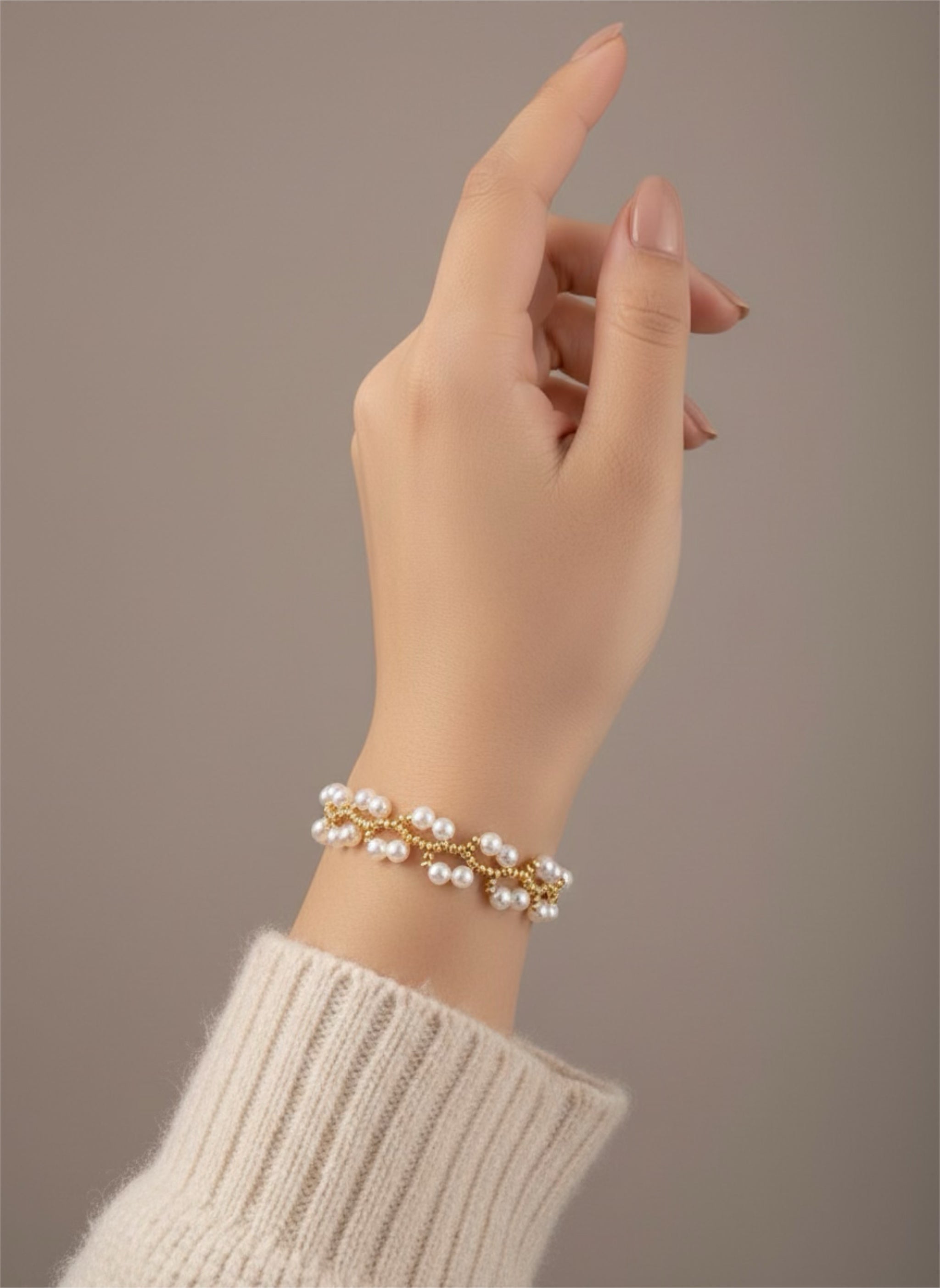 Elyuna Pearl Weave Bracelet - Gold