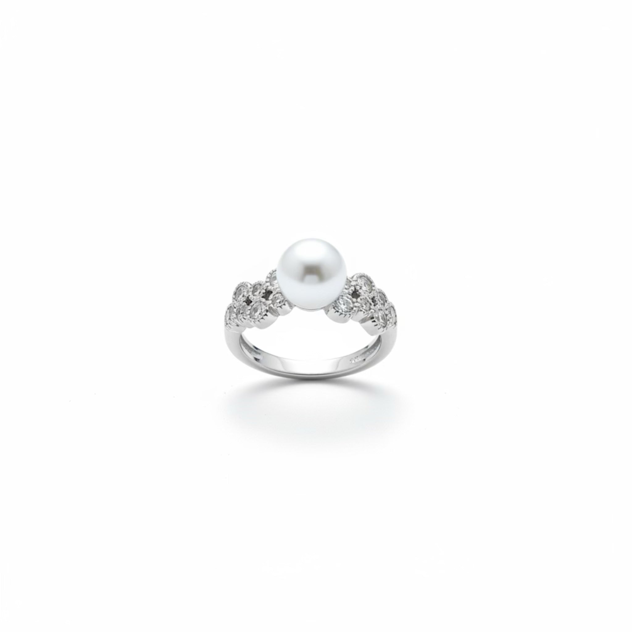 Timeless Pearl Ring