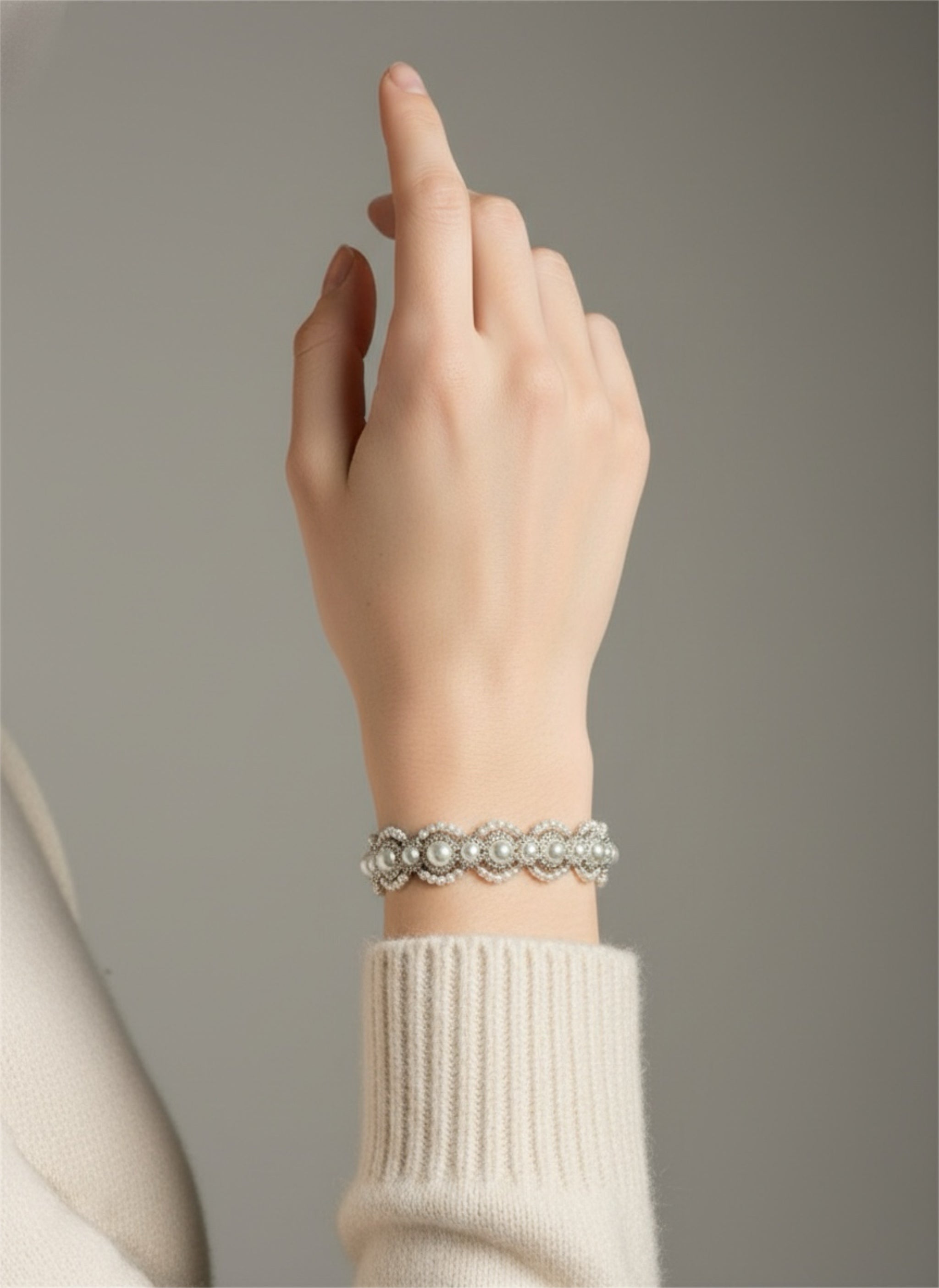 Eloise Pearl Bracelet