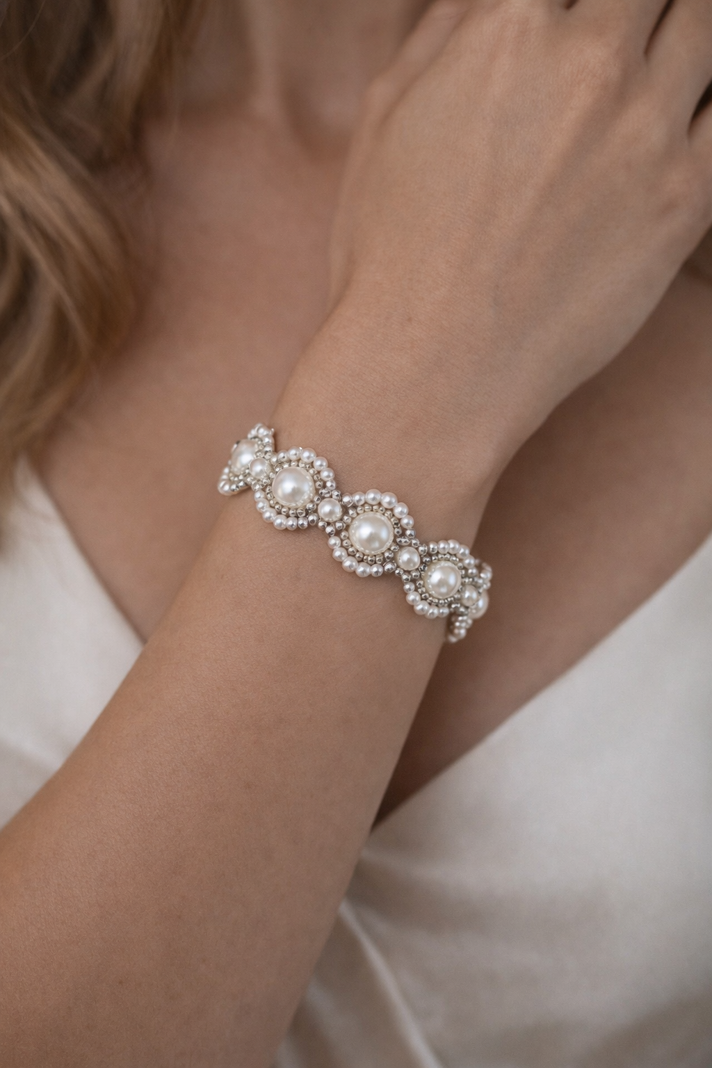 Eloise Pearl Bracelet