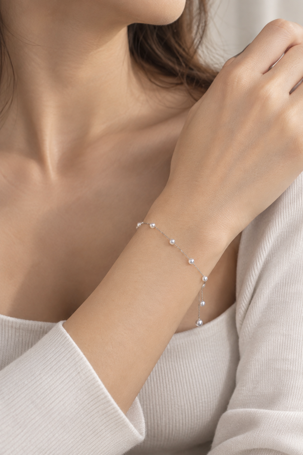 Luna Freshwater Pearl Bracelet